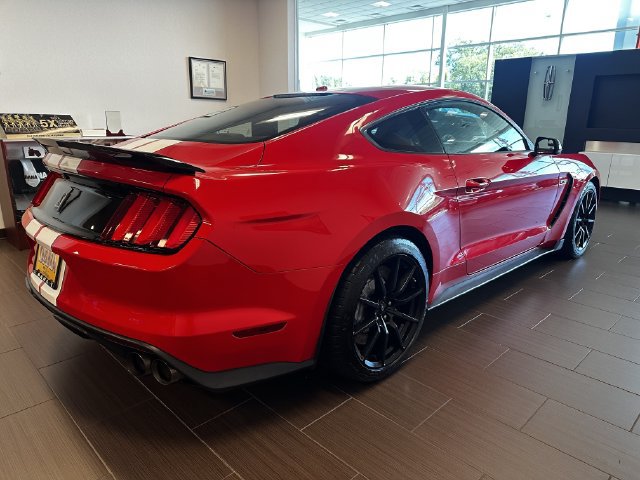 Certified 2018 Ford Mustang Shelby GT350 w/ Electronics Package RWD image 5