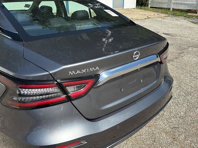 Used 2023 Nissan Maxima SL FWD image 17