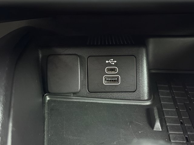 Certified 2025 Ford Bronco Sport Outer Banks w/ Outer Banks Tech Package+ AWD/4WD image 14