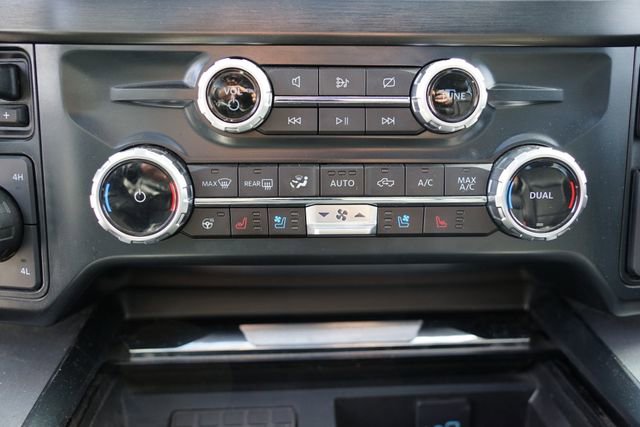 Certified 2023 Ford F350 Lariat w/ Lariat Ultimate Package AWD/4WD image 17