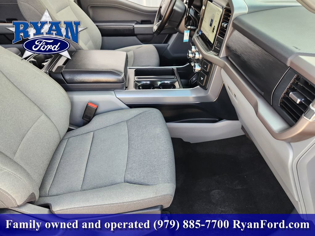 Certified 2025 Ford F150 XLT w/ Equipment Group 301A Standard AWD/4WD image 9
