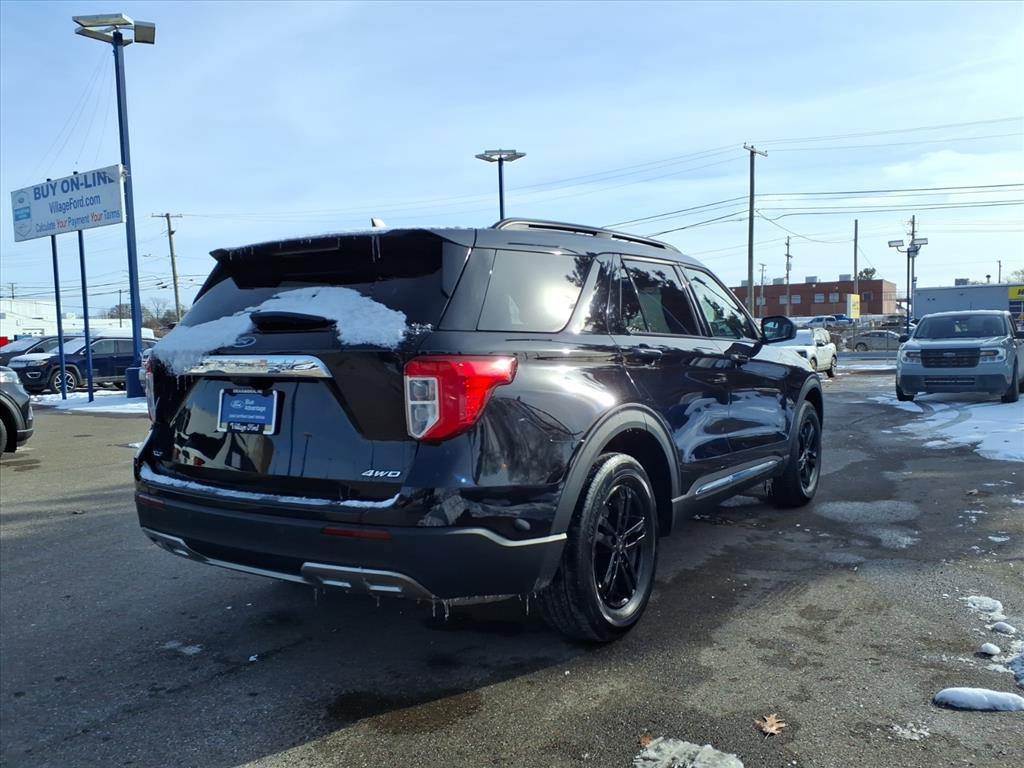 Certified 2023 Ford Explorer XLT w/ Equipment Group 202A image 6