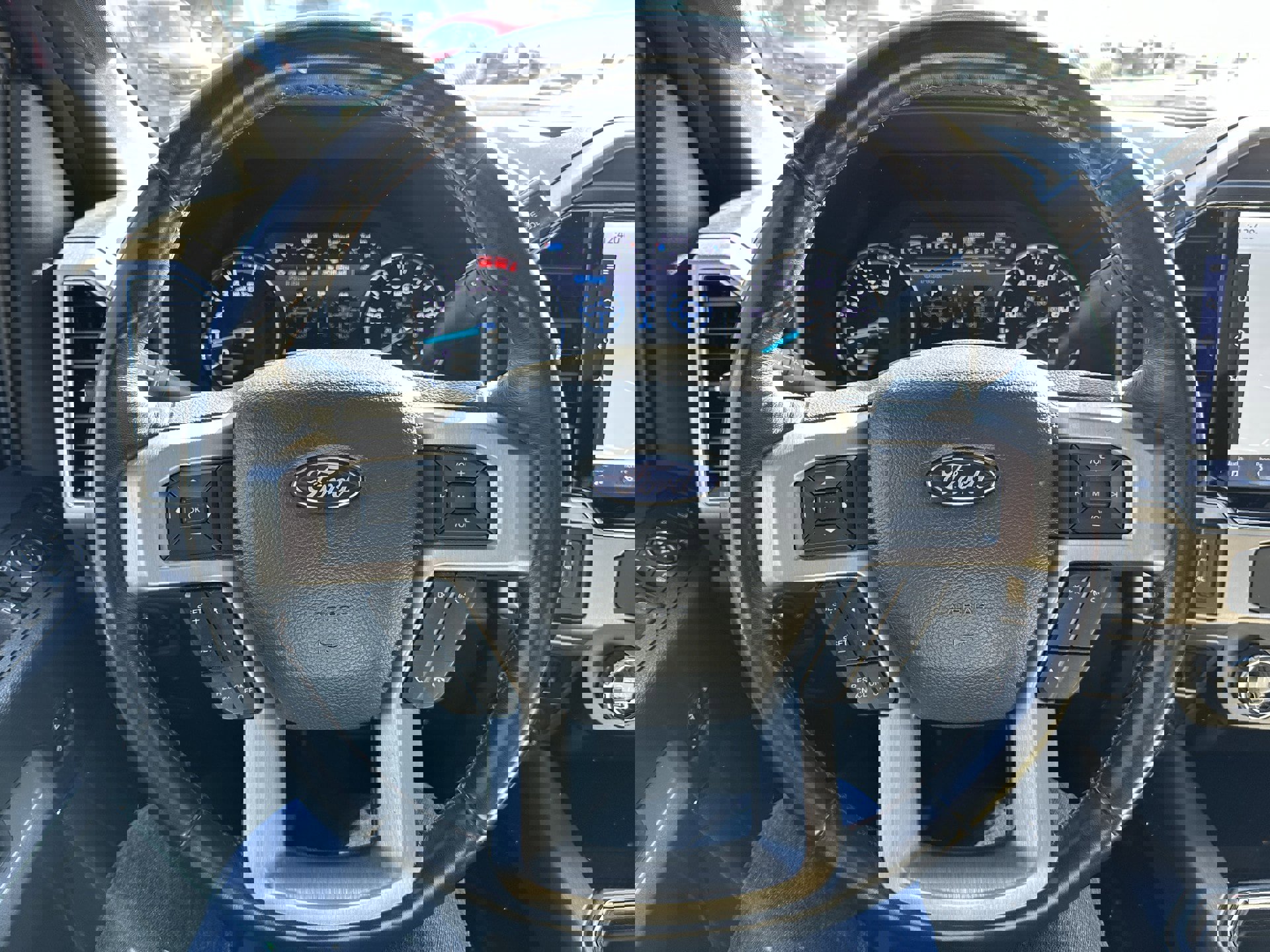 Certified 2022 Ford F350 Platinum image 14