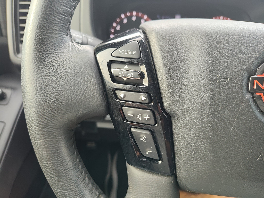 Used 2022 Nissan Frontier Pro-X w/ Pro-X Premium Package RWD image 27