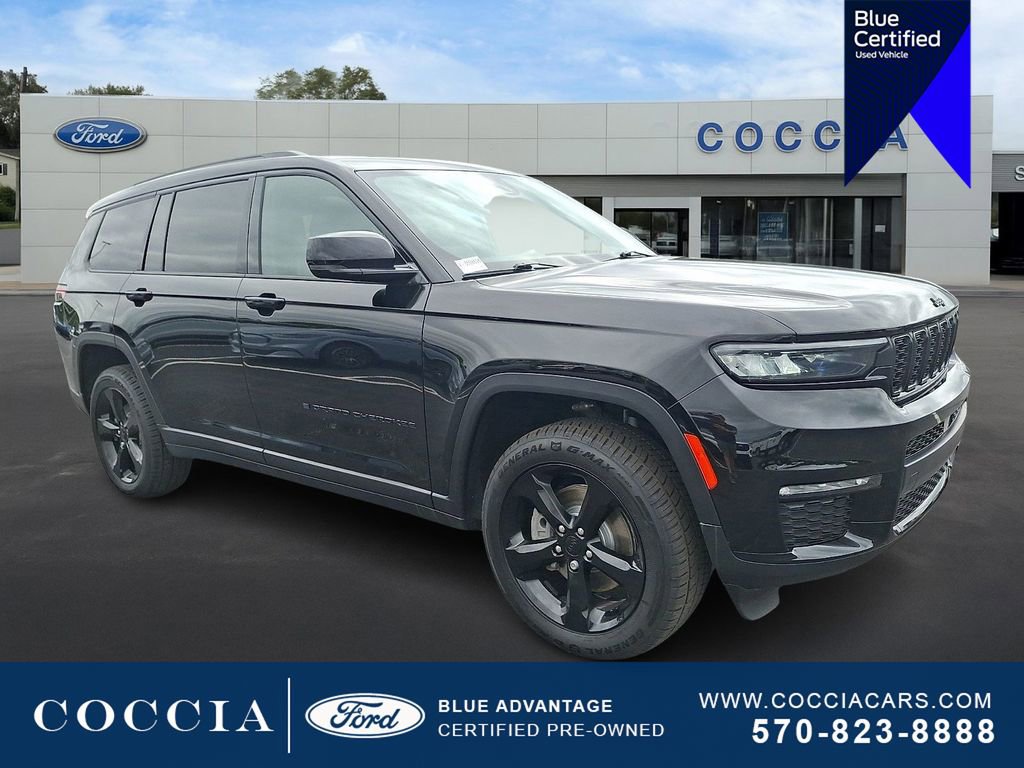 Used 2024 Jeep Grand Cherokee L Limited w/ Black Appearance Package AWD/4WD image 3