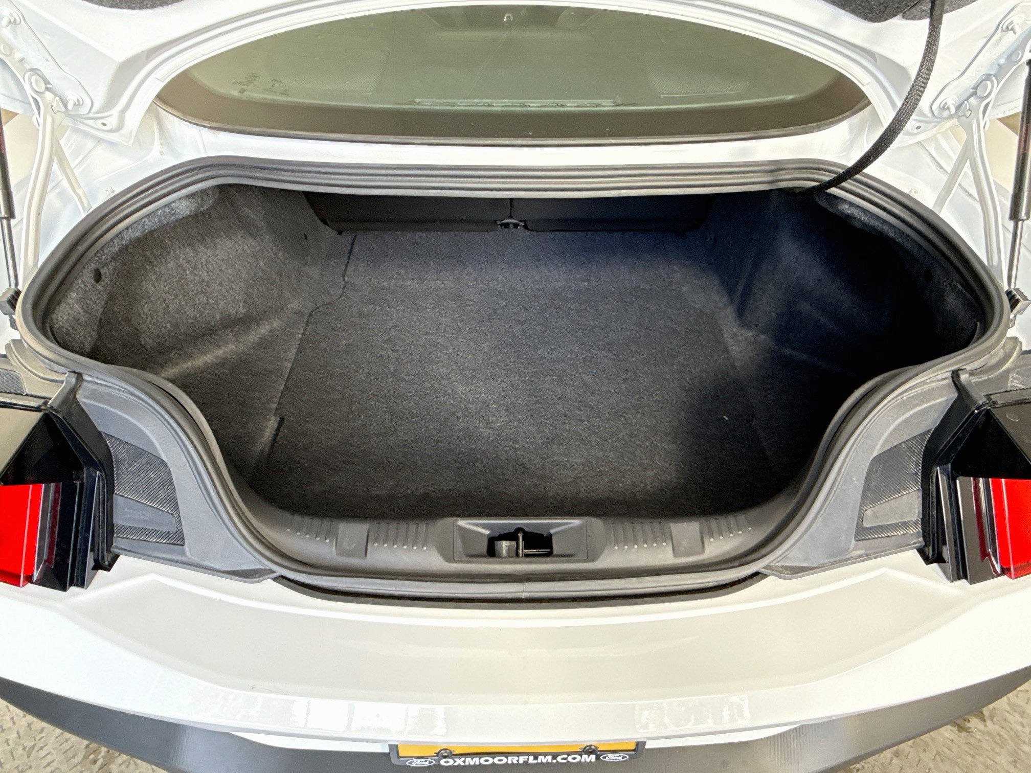 Certified 2025 Ford Mustang Coupe RWD image 24