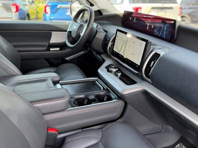 Certified 2025 Ford Expedition Max Active AWD/4WD image 30