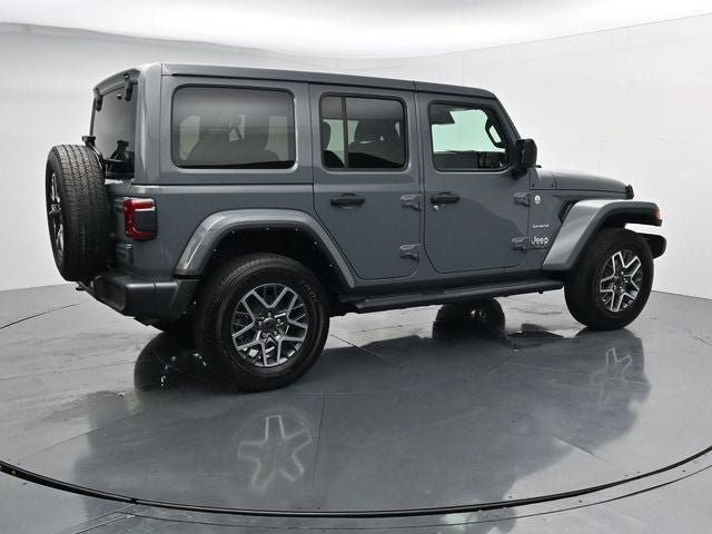 Used 2024 Jeep Wrangler Unlimited Sahara w/ Safety Group AWD/4WD image 10