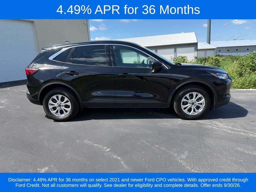 Certified 2023 Ford Escape Active w/ Tech Pack #2 AWD/4WD image 3