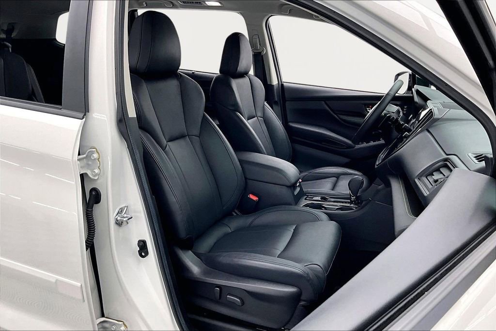 Used 2025 Subaru Ascent Bronze Edition w/ Popular Package #2 image 9