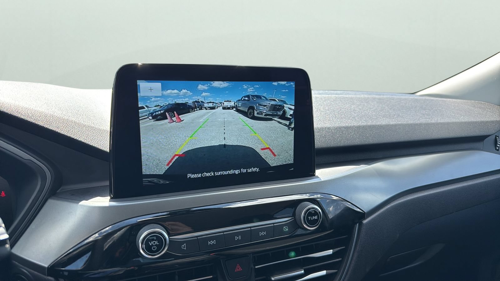 Certified 2025 Ford Escape Active FWD image 18