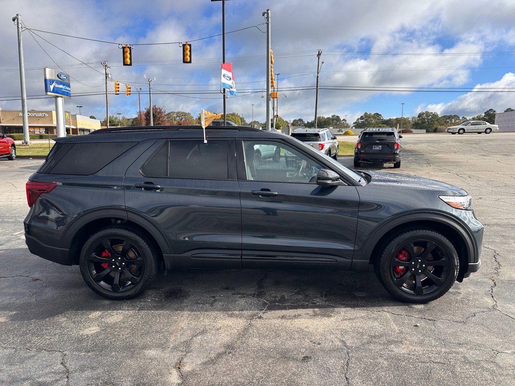Certified 2023 Ford Explorer ST w/ Equipment Group 401A image 2