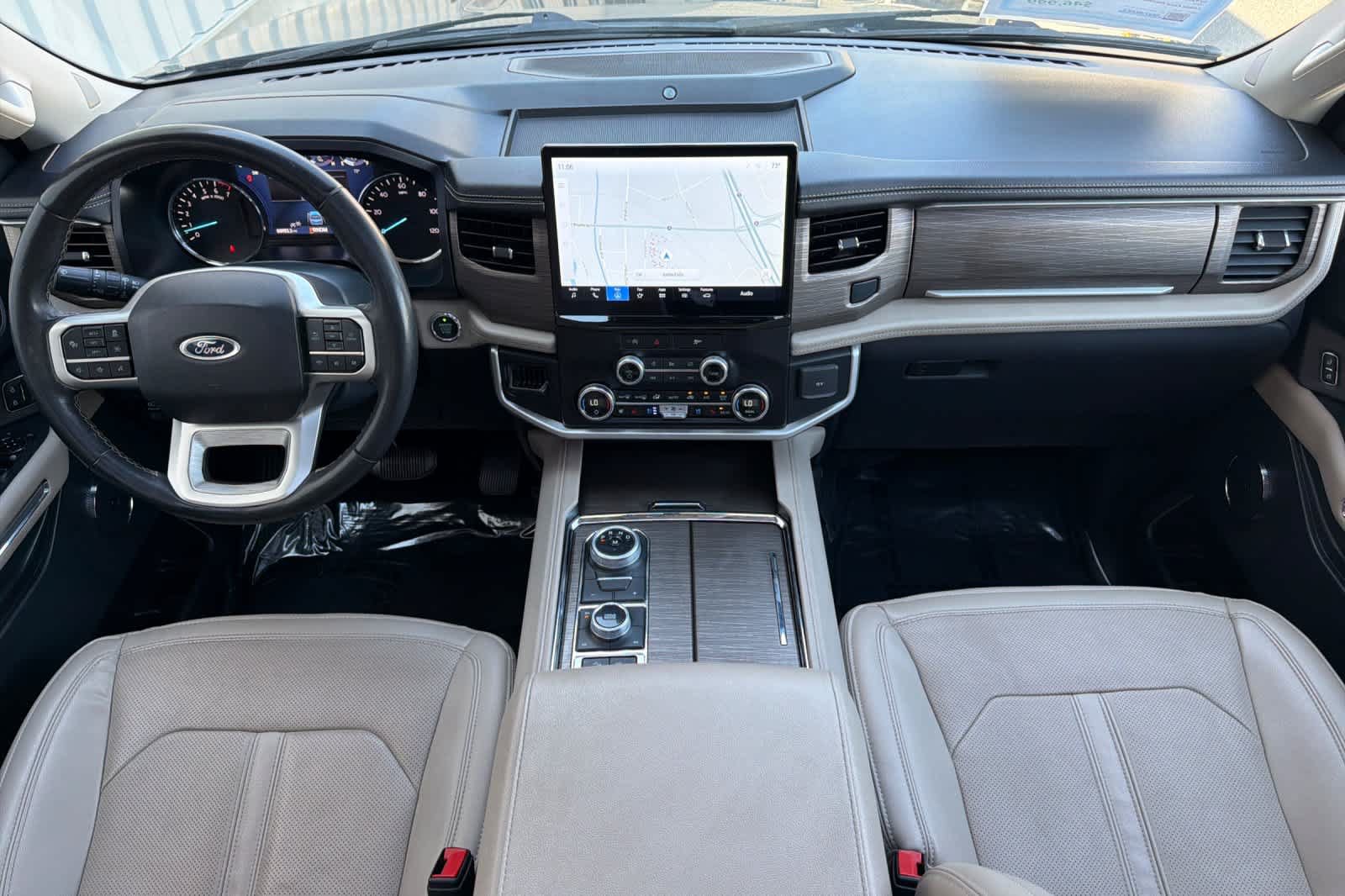 Certified 2024 Ford Expedition Limited AWD/4WD image 3