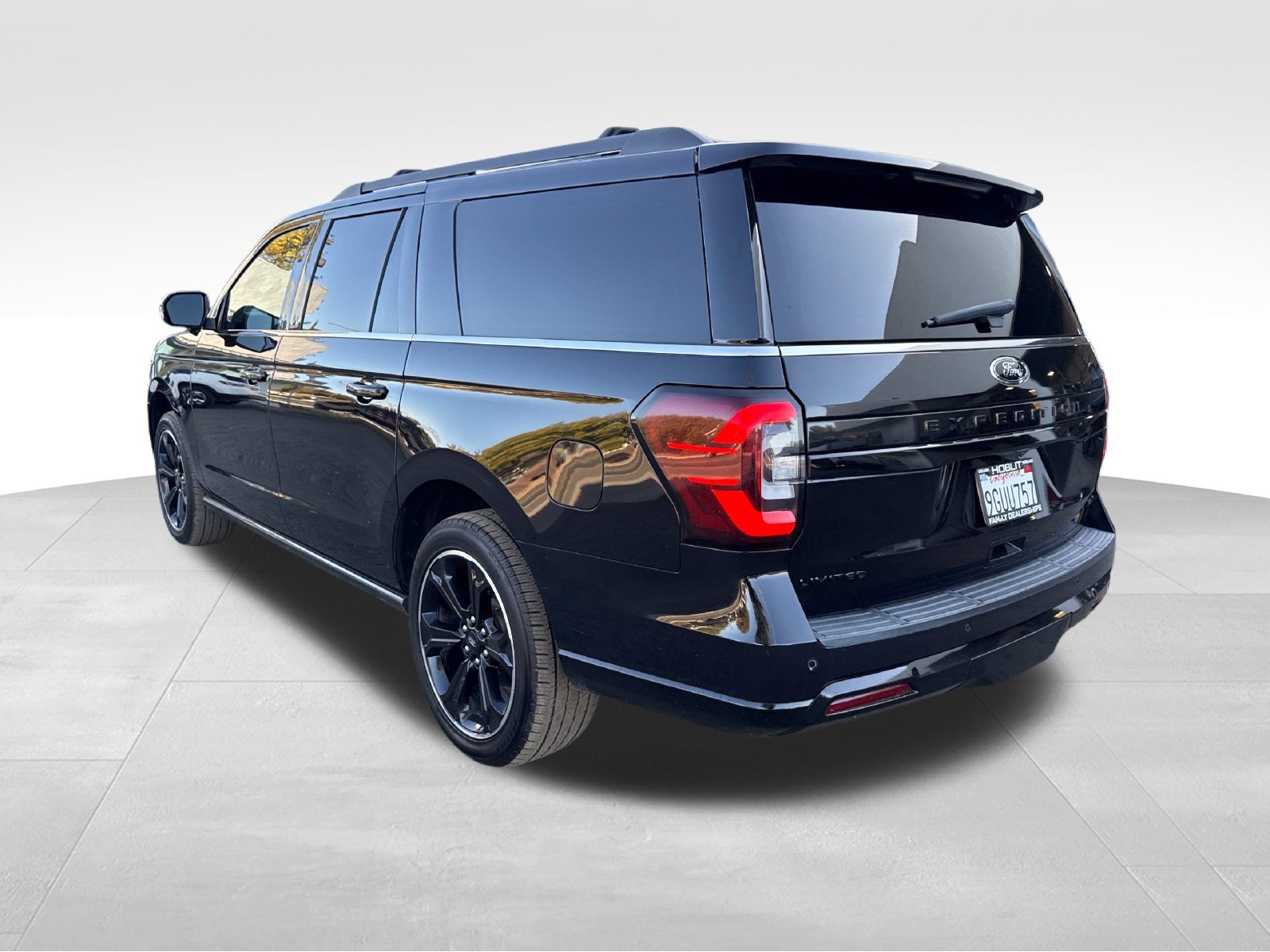 Certified 2023 Ford Expedition Max Limited AWD/4WD image 3