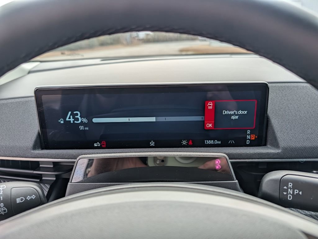 Certified 2025 Ford Mustang Mach-E Select w/ Comfort Package Lite image 8