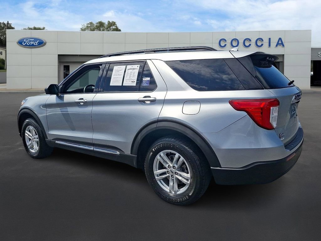 Certified 2020 Ford Explorer XLT w/ Comfort Package AWD/4WD image 6