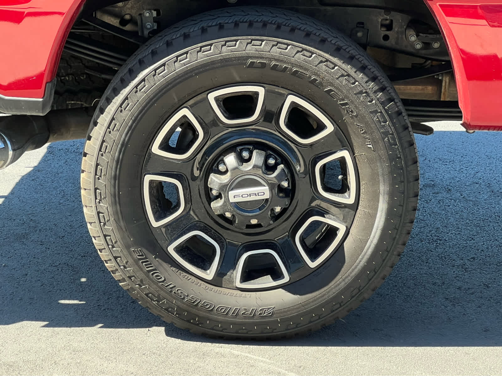 Certified 2026 Ford F350 Platinum AWD/4WD image 15