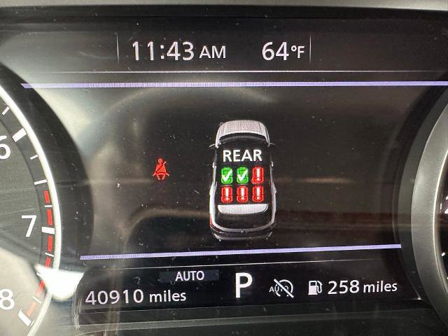 Used 2025 Nissan Pathfinder SV AWD/4WD image 6