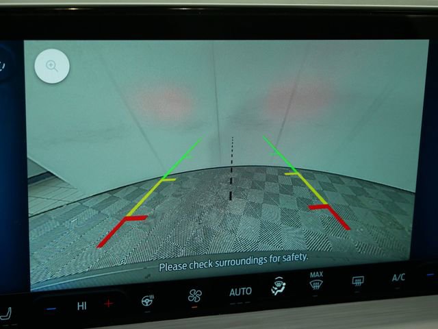 Certified 2025 Ford Escape Platinum image 25