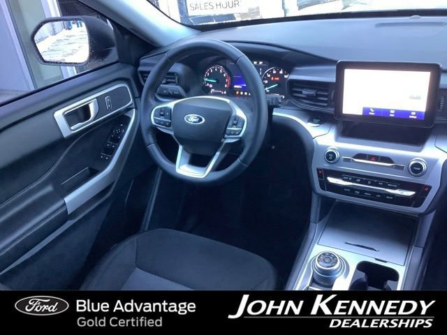 Certified 2022 Ford Explorer XLT image 28