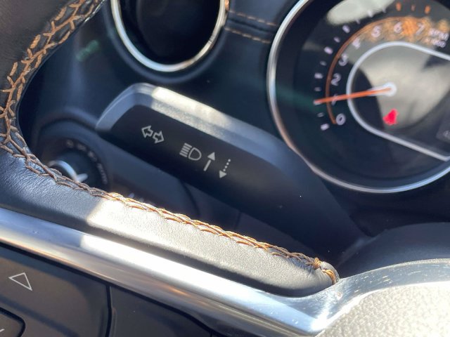 Used 2021 Jeep Wrangler Unlimited Sahara AWD/4WD image 28