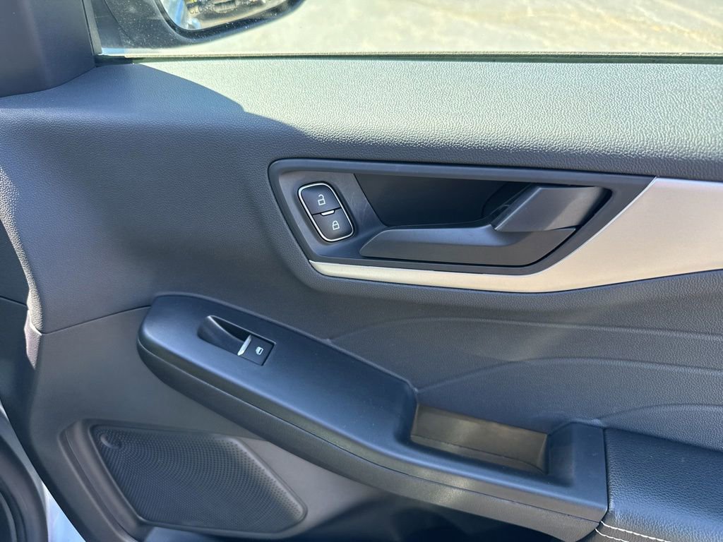 Certified 2022 Ford Escape SE w/ Cold Weather Package FWD image 33