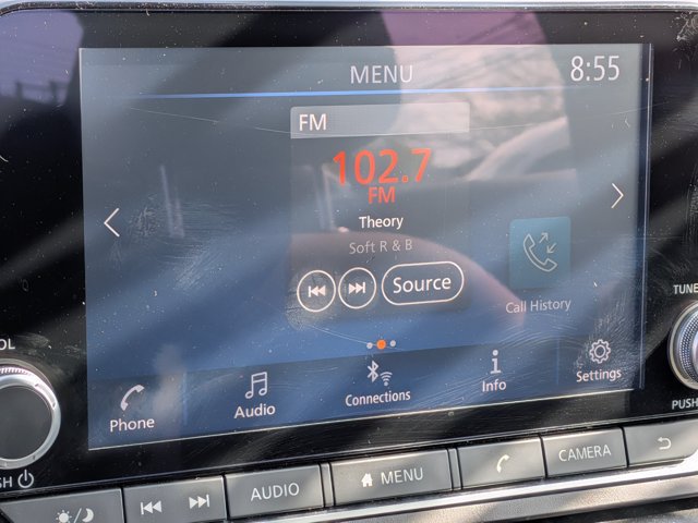 Used 2024 Nissan Altima 2.5 SV FWD image 18
