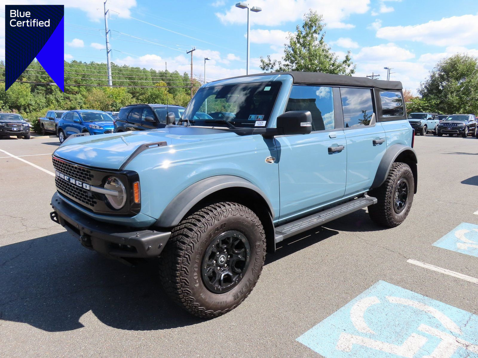 Certified 2022 Ford Bronco Wildtrak image 1