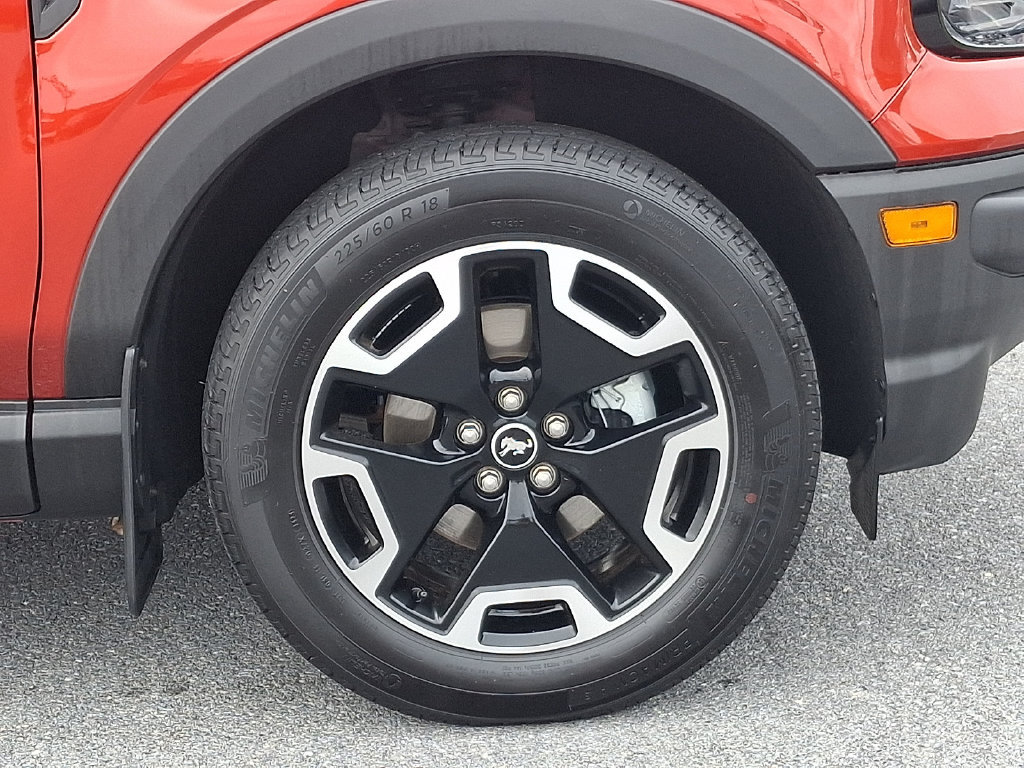 Certified 2023 Ford Bronco Sport Outer Banks w/ Tech Package AWD/4WD image 8