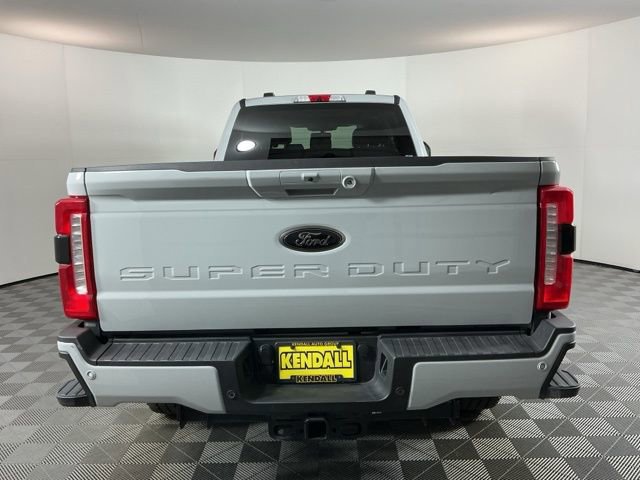 Certified 2025 Ford F350 Lariat w/ Black Appearance Package image 3