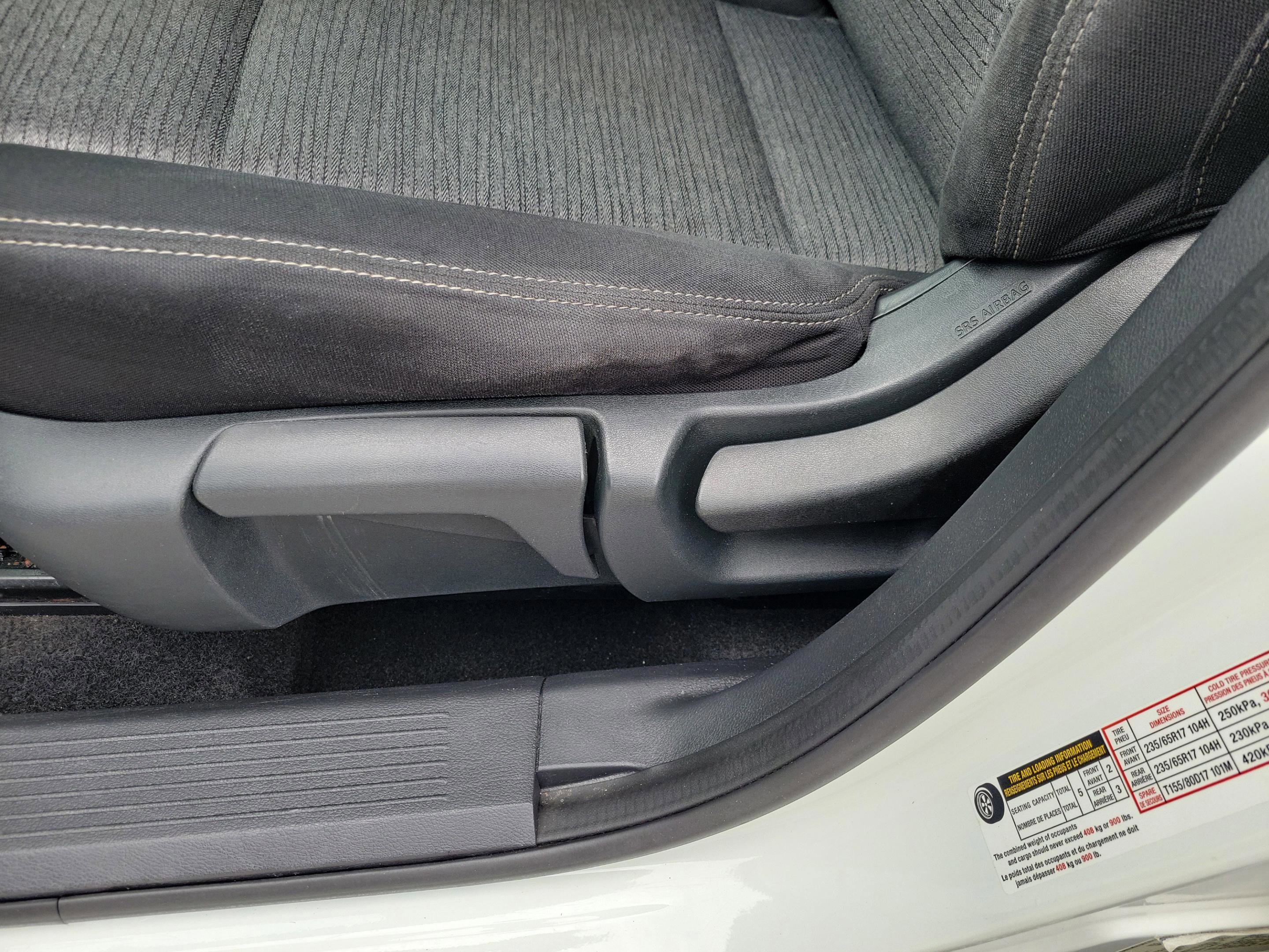 Used 2021 Nissan Rogue S image 20