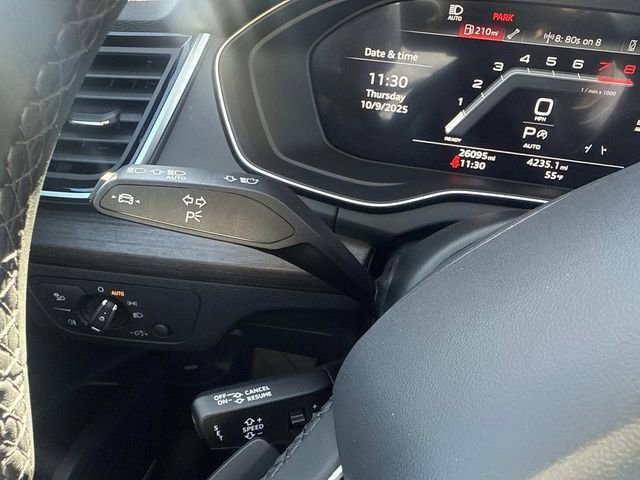 Used 2024 Audi Q5 2.0T Premium Plus image 32