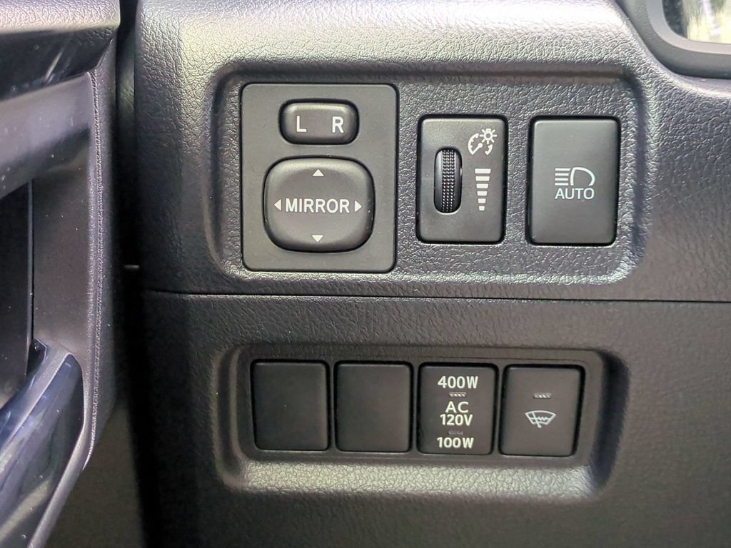 Used 2023 Toyota 4Runner TRD Off-Road Premium w/ Moonroof Package AWD/4WD image 14