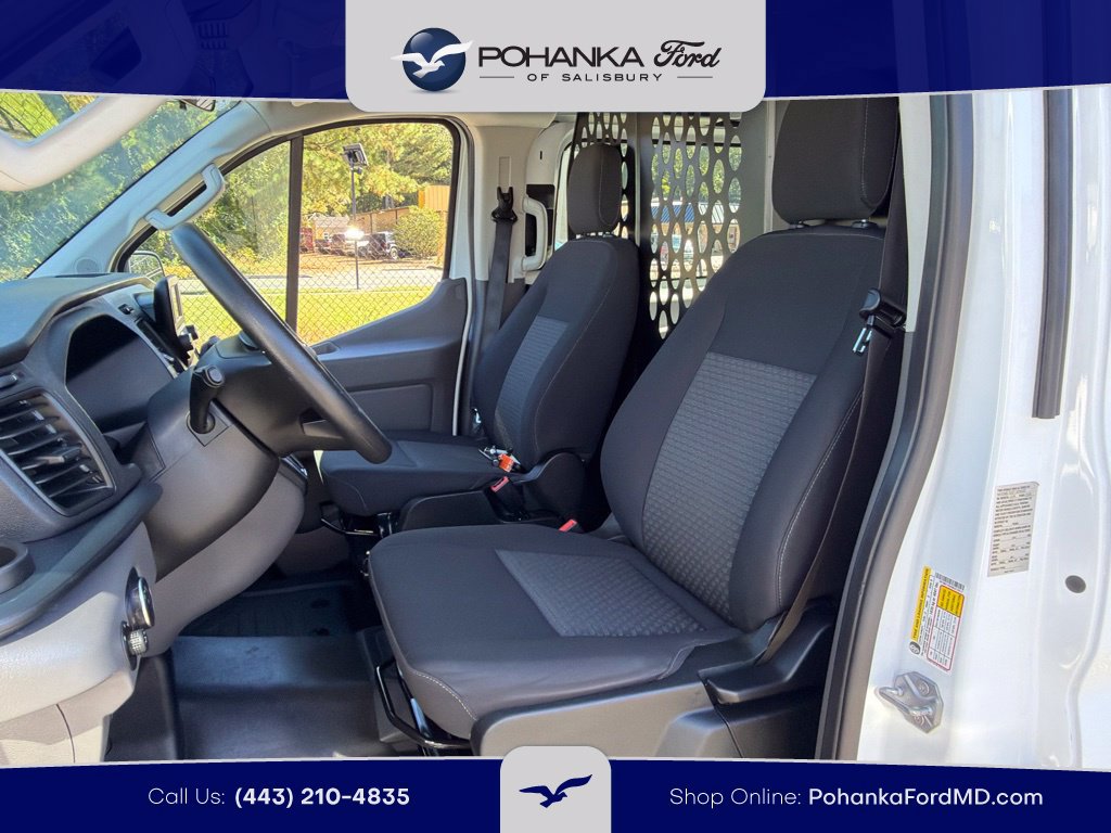 Certified 2025 Ford Transit 250 Low Roof w/ Exterior Upgrade Package RWD image 18