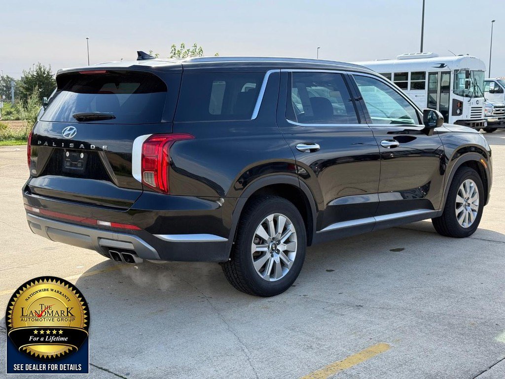 Used 2025 Hyundai Palisade SEL FWD image 5