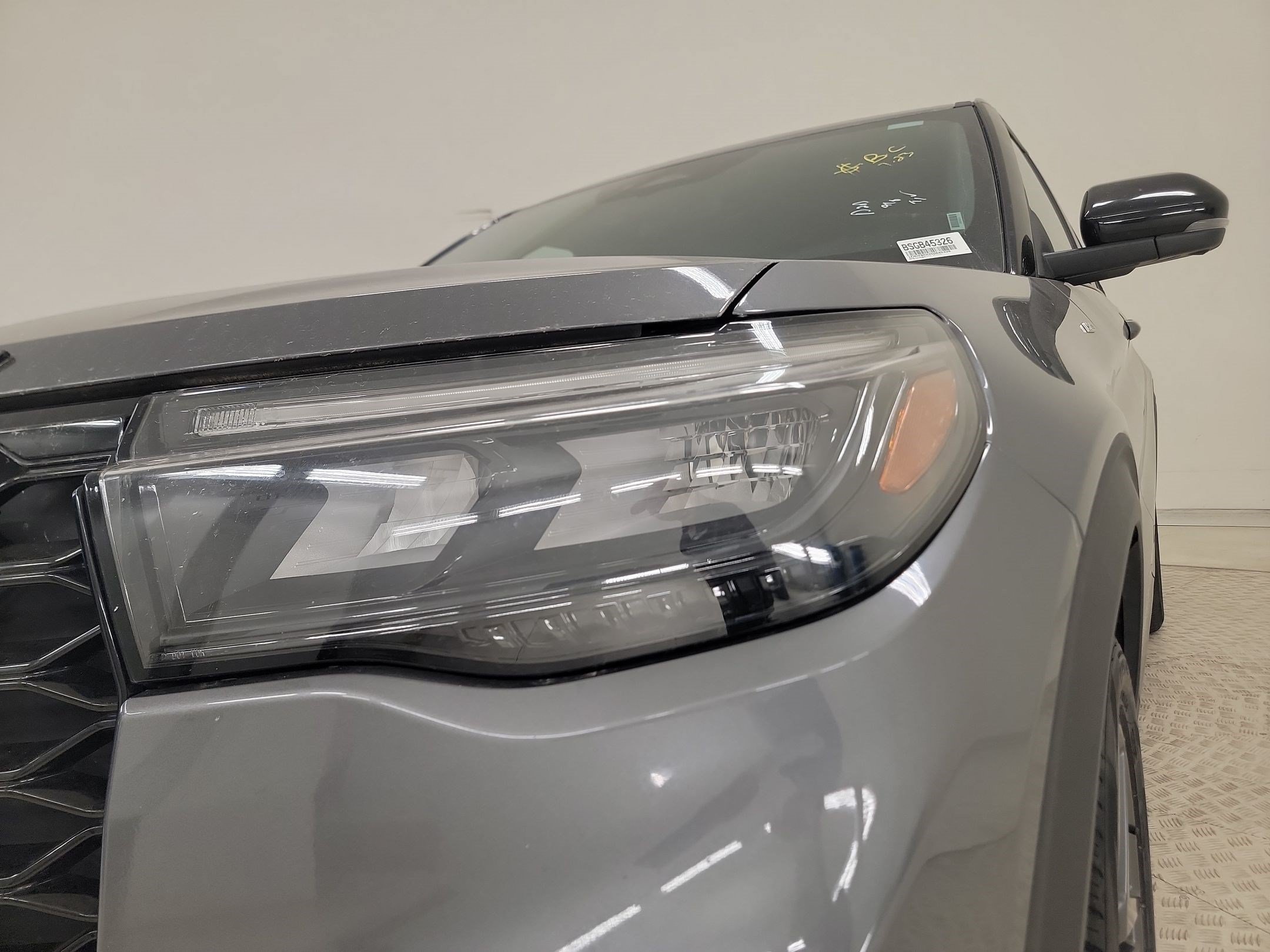 Certified 2025 Ford Explorer ST-Line w/ ST-Line Street Pack AWD/4WD image 9