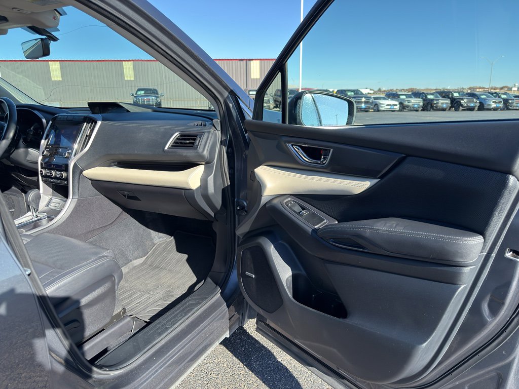 Used 2021 Subaru Ascent Limited w/ Technology Package image 9