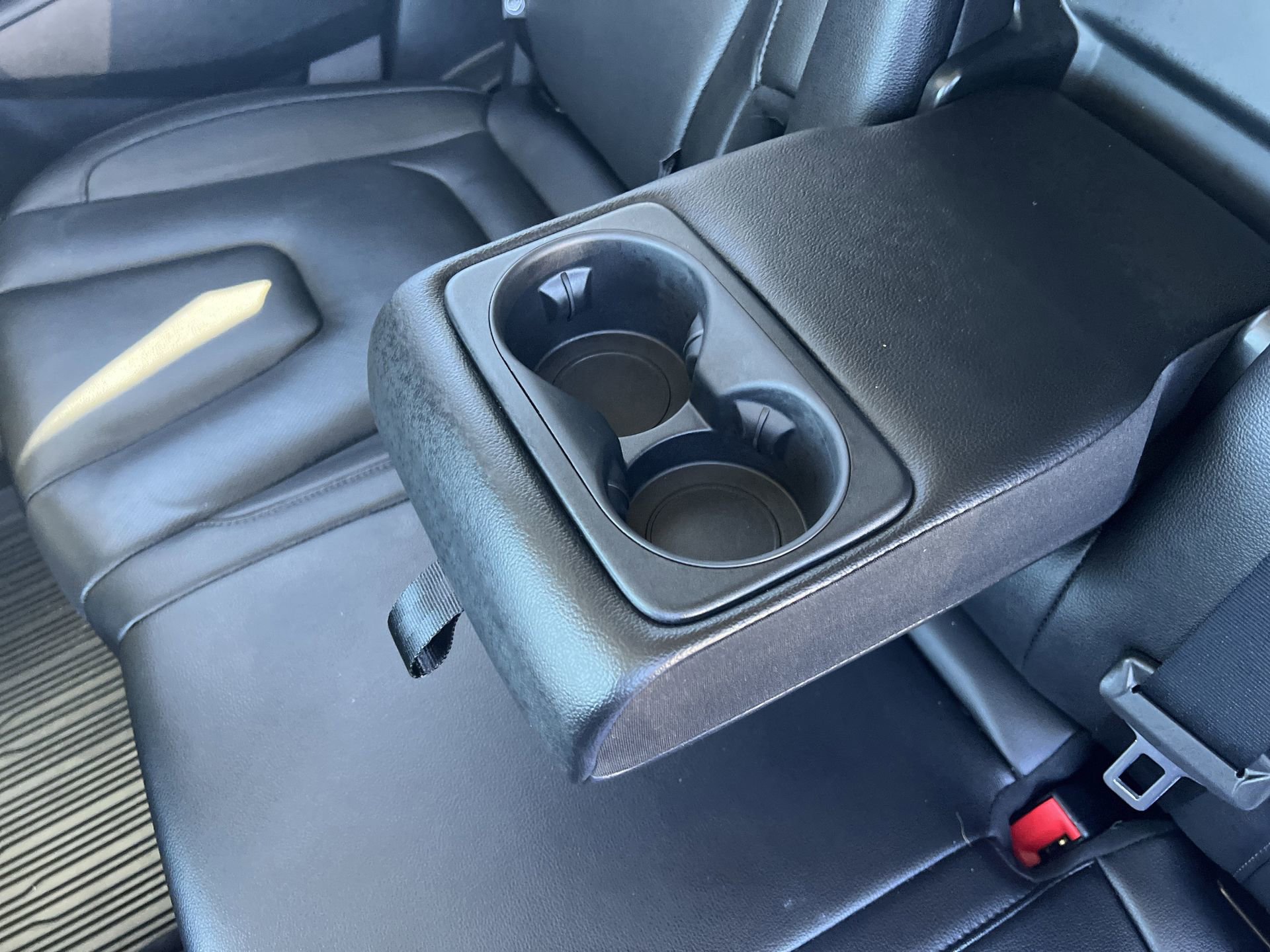 Certified 2022 Ford Edge Titanium w/ Equipment Group 301A image 29