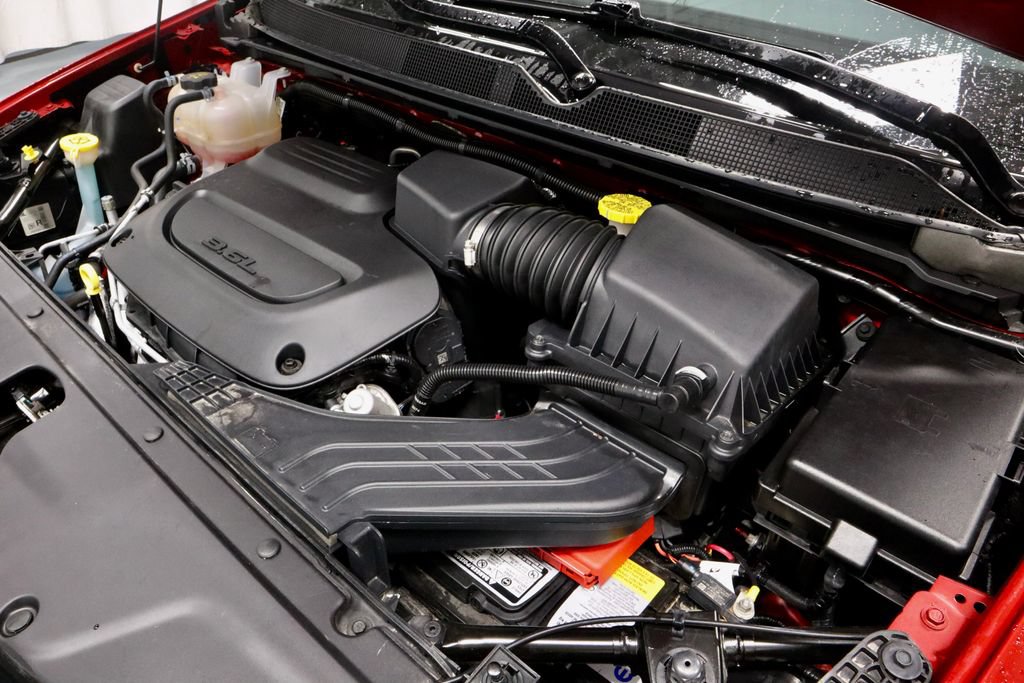 Used 2025 Chrysler Pacifica Select FWD image 15