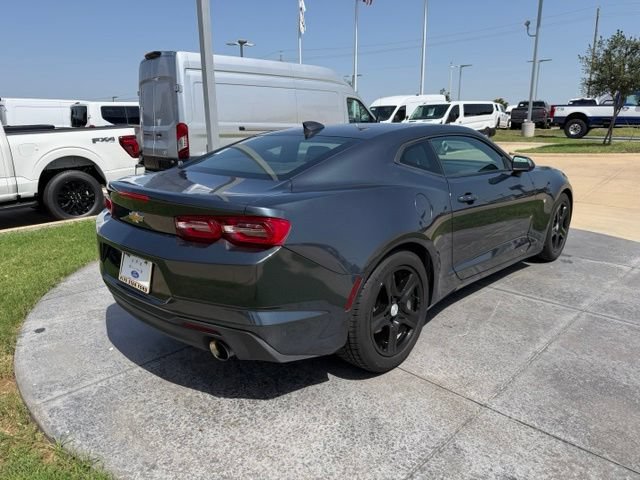 Used 2023 Chevrolet Camaro LT RWD image 6