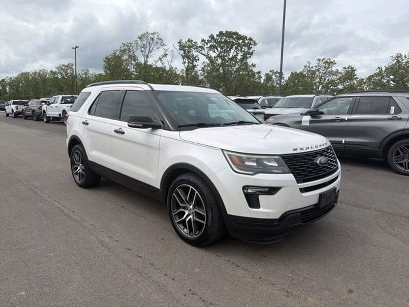 Certified 2019 Ford Explorer Sport w/ Equipment Group 401A image 4