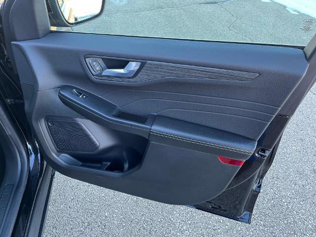 Certified 2023 Ford Escape Platinum image 23