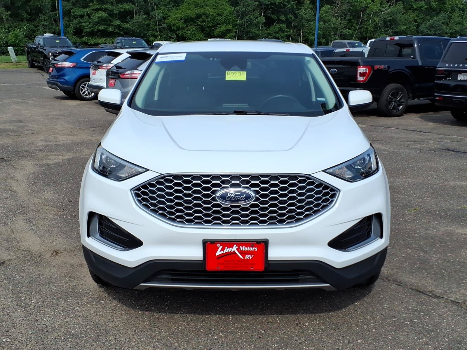Certified 2024 Ford Edge SEL AWD/4WD image 9