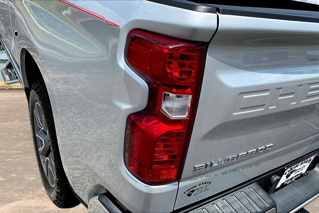 Used 2021 Chevrolet Silverado 1500 LT w/ All Star Edition Plus AWD/4WD image 26