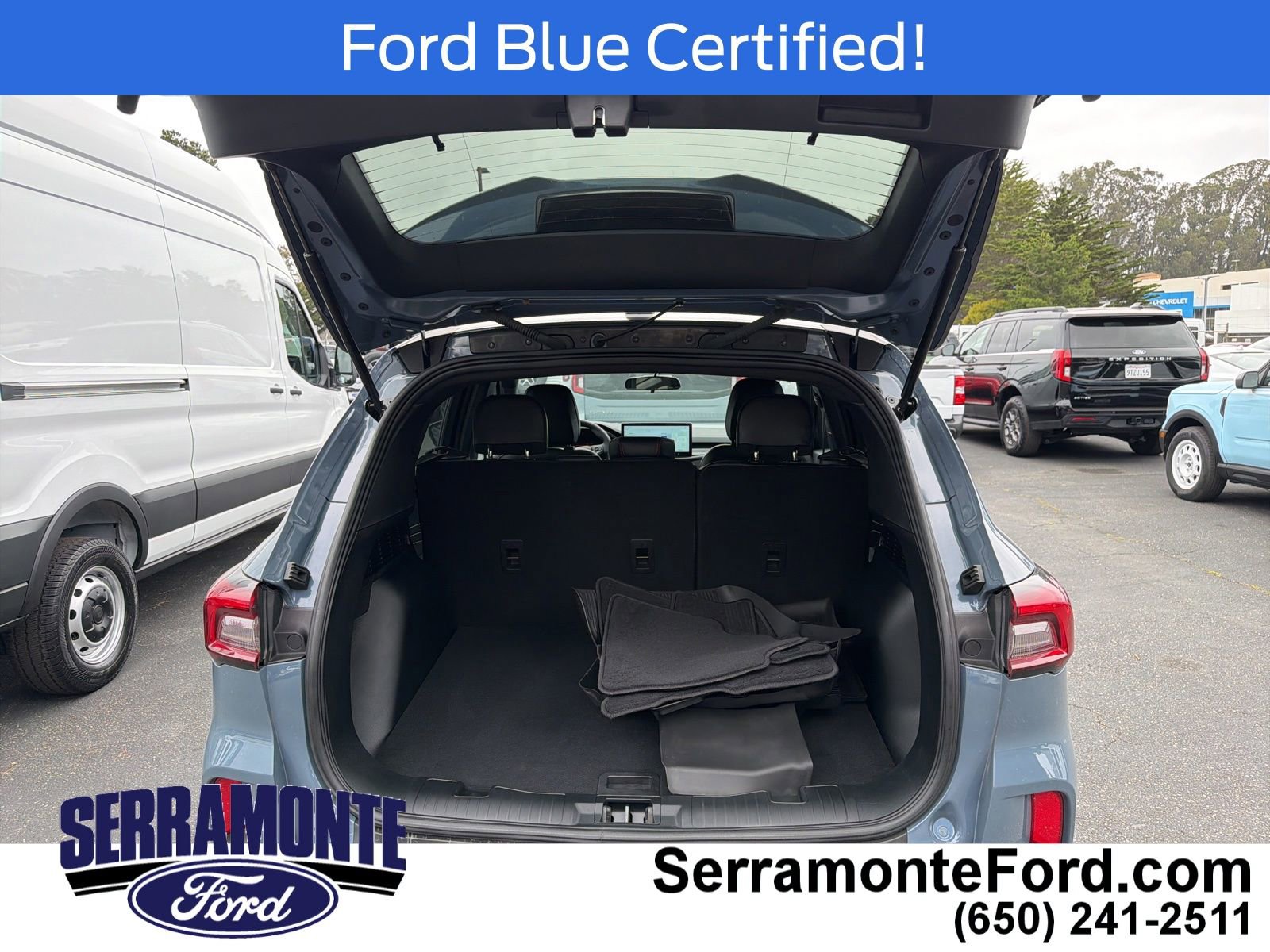 Certified 2025 Ford Escape ST-Line w/ Equipment Group 301A FWD image 9