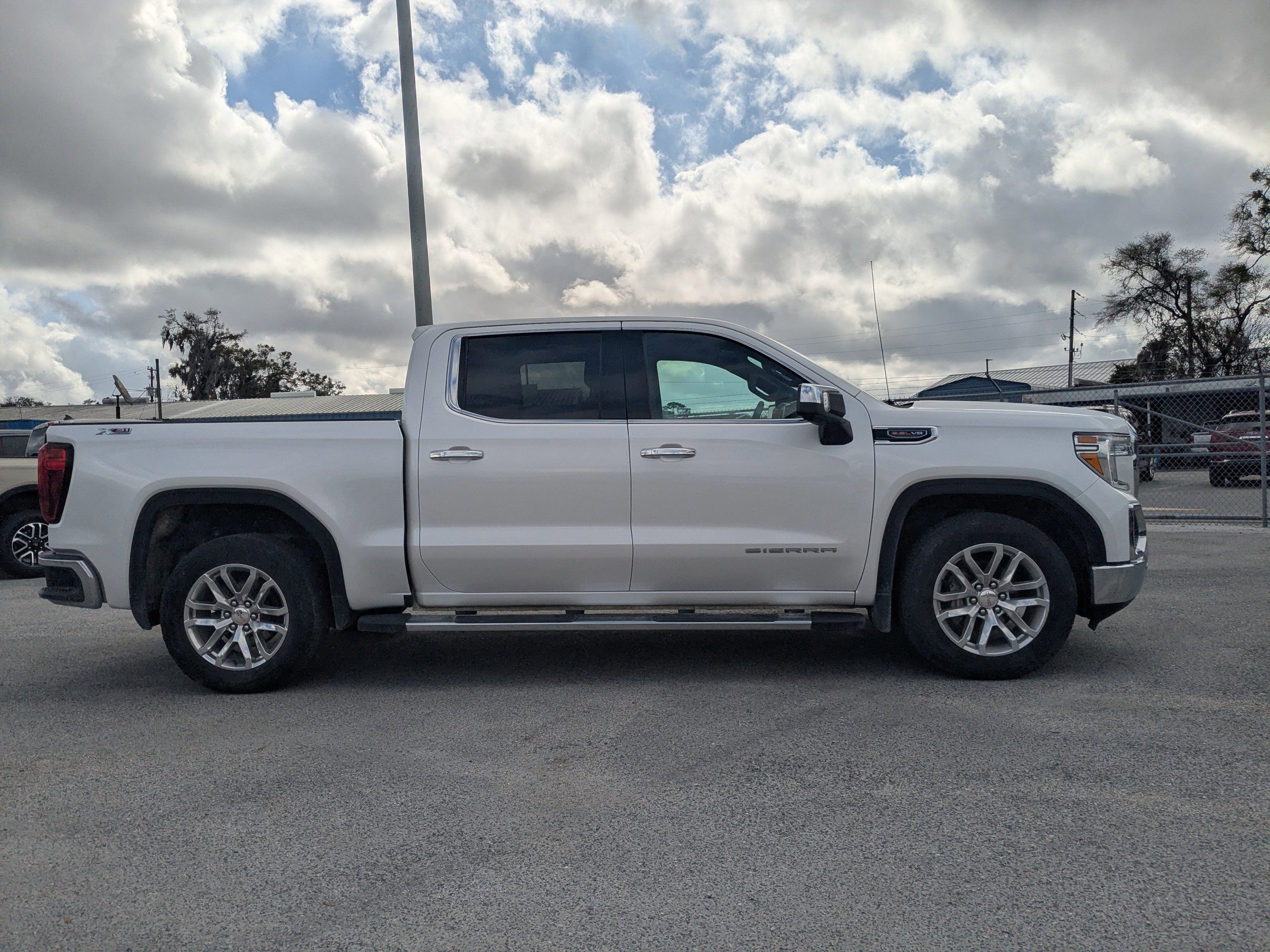 Used 2022 GMC Sierra 1500 SLT w/ SLT Premium Plus Package image 6