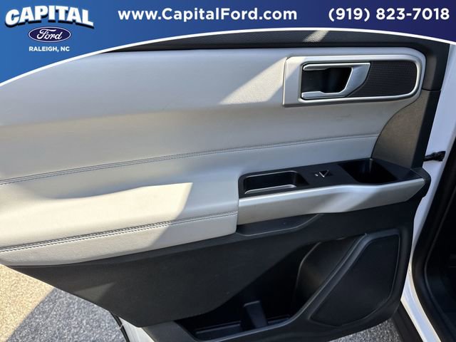 Certified 2023 Ford Explorer XLT w/ Equipment Group 202A AWD/4WD image 17