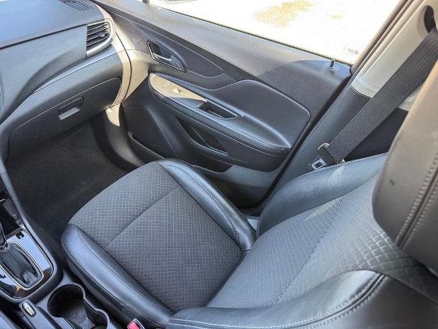 Used 2019 Buick Encore Preferred AWD/4WD image 17