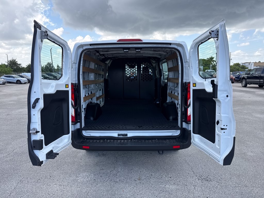 Certified 2025 Ford Transit 250 Low Roof w/ Exterior Upgrade Package RWD image 25