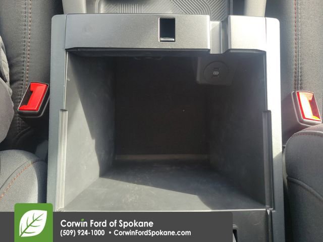 Certified 2025 Ford Explorer Active image 38